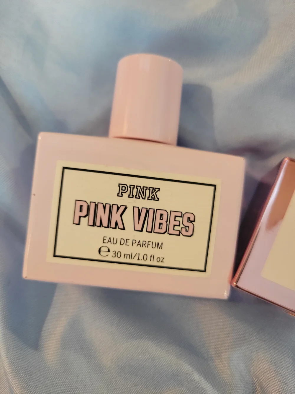 PINK Pink Vibes & Pink Gold Eau de Parfum Duo - Pink NEW - Picture 7 of 9